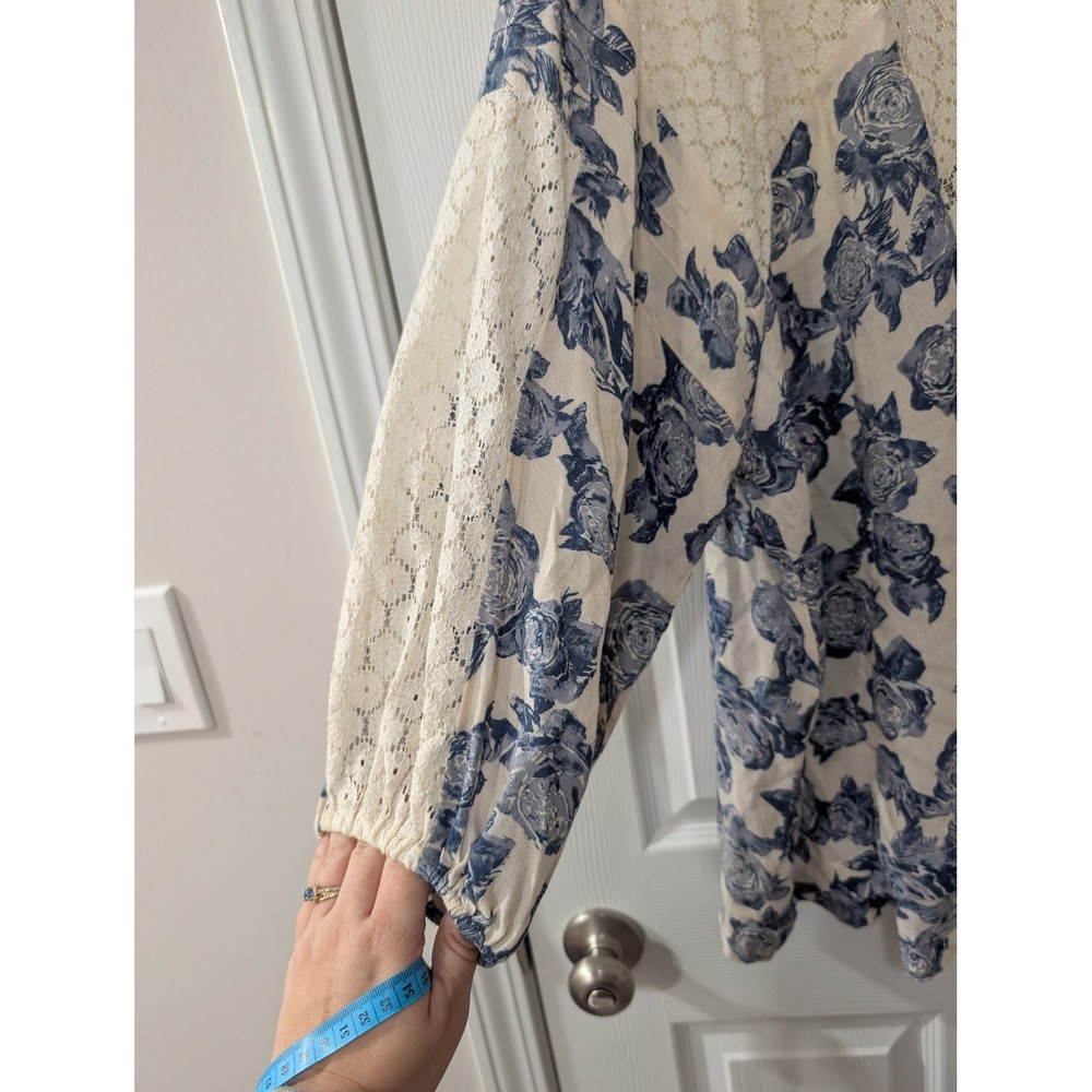 Free People, Small, Moon River Floral Lace Peasant Top, Ivory & Blue - Picture 4 of 7